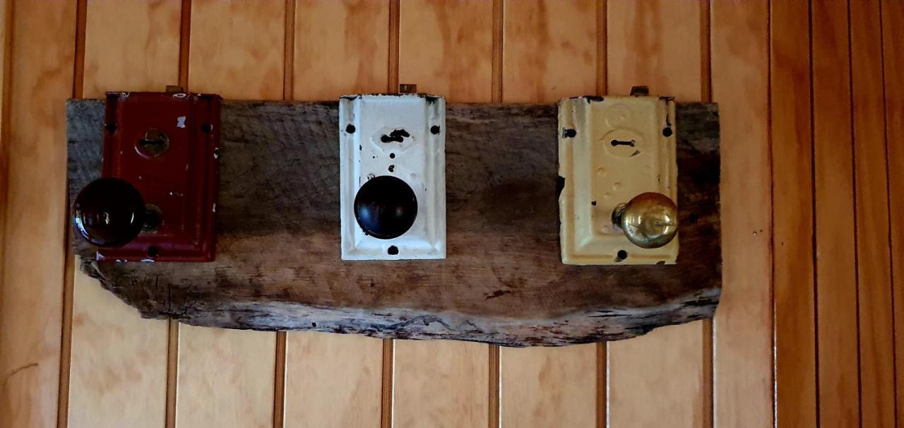 Cabanas Y Casa Kauken Puerto Natales Ngoại thất bức ảnh