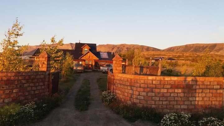 Cabanas Y Casa Kauken Puerto Natales Ngoại thất bức ảnh