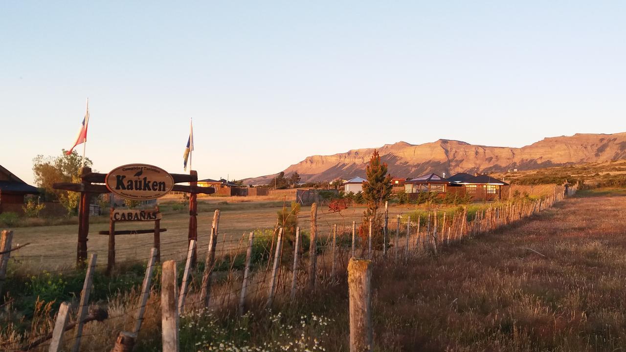 Cabanas Y Casa Kauken Puerto Natales Ngoại thất bức ảnh